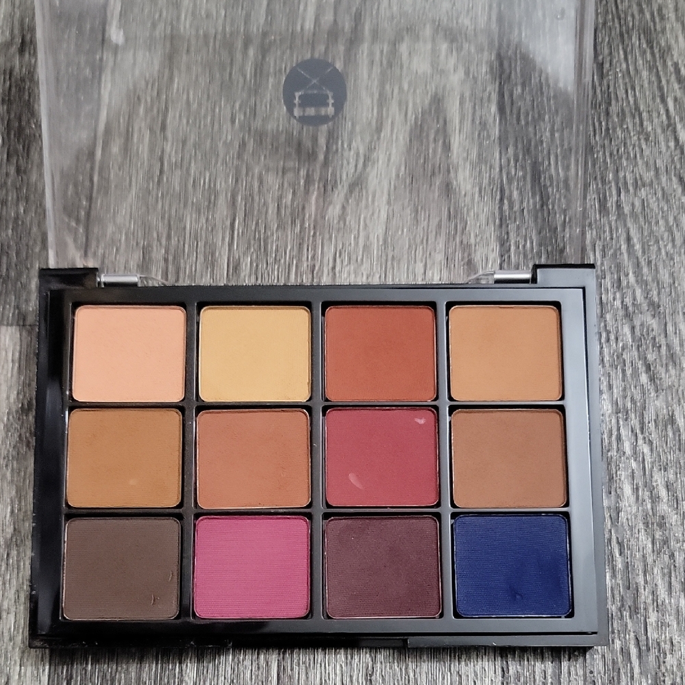 Viseart Rich Tones Eyeshadow Palette